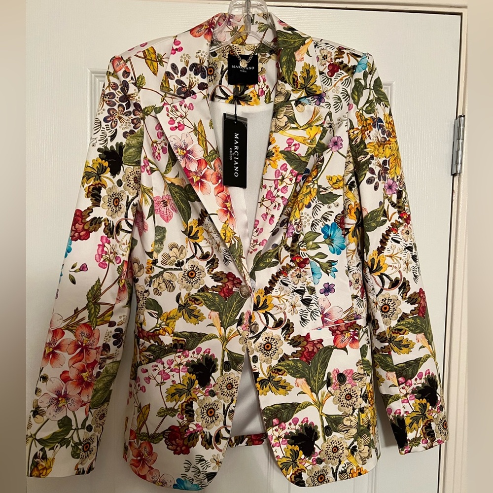 NWT Guess Marciano Women's Floral Blazer 6